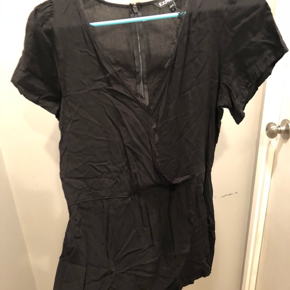 Little black romper - Picture 1 of 3